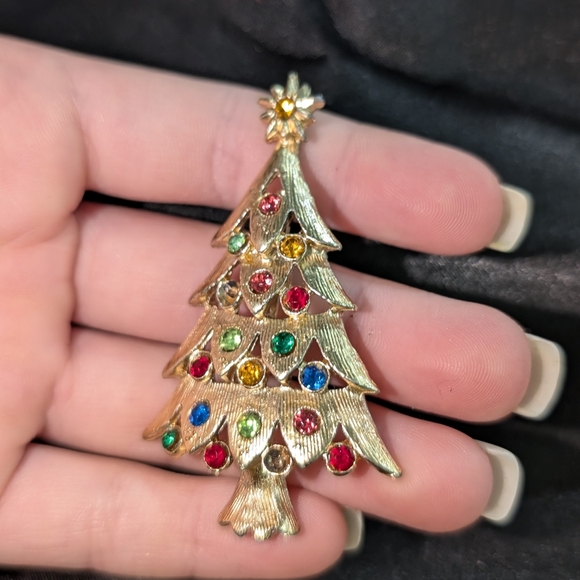Source Unknown Jewelry - Vintage Multi-Colored Christmas Tree Brooch